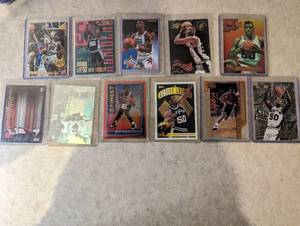 11 David Robinson cards...