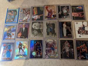 18 Grant Hill cards including Rooki...