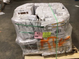 lot 17 image: Daltile Glacier White 12 in. x 12 in. Ceramic Floor and Wall Tile (572 sq. ft.Pallet) 50 cases, Review all pictures