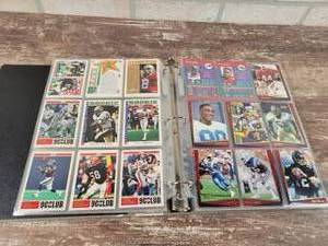 19931994 Score Football Cards in Binder