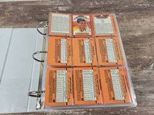 1990 Donruss Baseball Cards in Binder