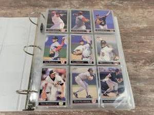 1992 Leaf, 1998 Upper Deck & Upper Deck Retro Baseball Cards in Binder