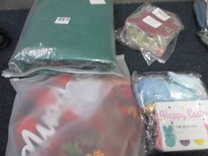 3.5 Ft Felt Santa, Fall Welcome, 3 ...