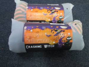 2 Halloween Crashing Witches...