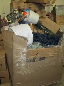 pallet of misc please see pictures ...