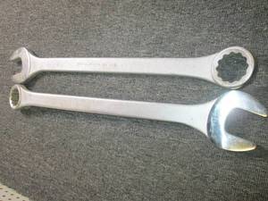 2 blackhawk 1 78 wrenches 26 inche...