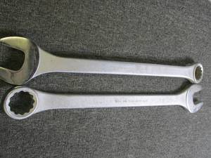 2 blackhawk 1 78 wrenches 26 inche...