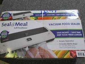 seal a meal vacuum sealer powers on...