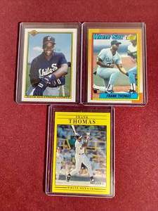 lot 34 image: Frank Thomas Lot - (2) Rookies