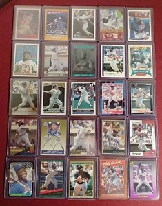 lot 86 image: (25) Kirby Puckett Cards