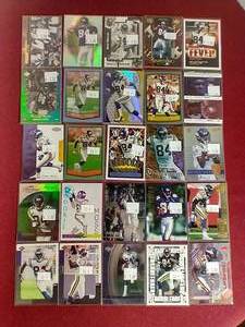lot 98 image: (25) Randy Moss Cards