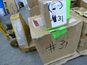 lot 31 image: Stainless Cable Clamps