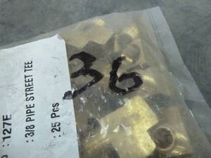 lot 36 image: Brass Elbows 38