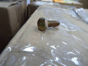 lot 75 image: Hex Bolts 14