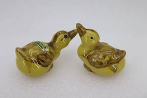 Rosemeade Ducklings Salt & Pepper Shakers