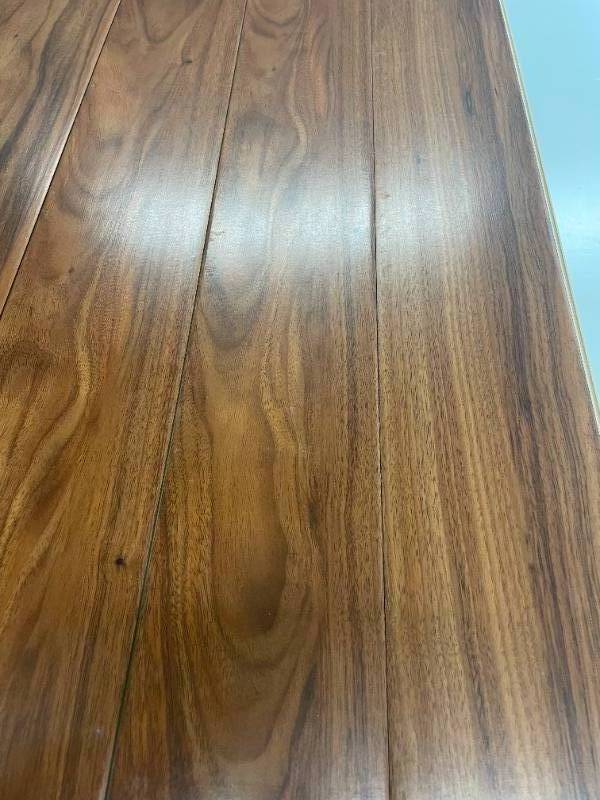 395 SF of Mohawk Water Resistant Laminate Flooring 5x47 JATOBA - PP