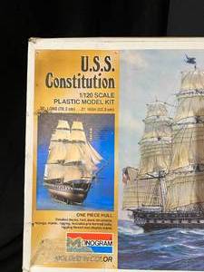 lot 74 image: USS Constitution Ship - Model Kit