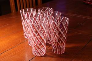 lot 100 image: Set of 6 Red and White Striped Glasses