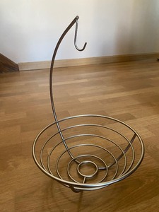 lot 106 image: Metal Fruit Basket with Banana Hook