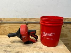 MILWAUKEE M12 12-Volt Lithium-Ion Cordless Drain Snake Auger With 516 in. x 25 ft. Cable, & 5 Gal. Storage Bucket (Tool Only)