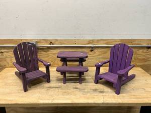 Miniature Picnic Table and Chairs- Purple