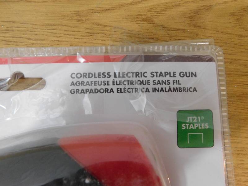 lot 142 image: New - Arrow Cordless Electric Staple Gun