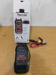 lot 7 image: Vector 500 Watt Power Inverter, Dual Power Inverter, Two USB Charging Ports