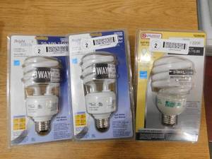 lot 117 image: (3) Bright Effects 50-100-150 Watt 3 Way Twist CFL