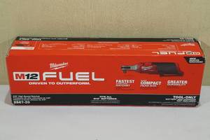 lot 6 image: Milwaukee M12 Fuel 38 Speed Ratchet -Tool Only
