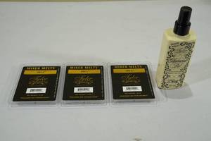 lot 43 image: 3 Tyler Candle Company Mixer Melts with Glamour Do Toilet Spray -Diva
