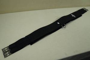 lot 106 image: Professionals Choice English Saddle Girth -44