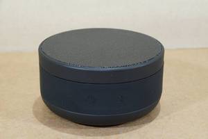 lot 157 image: Hey Day Bluetooth Portable Speaker