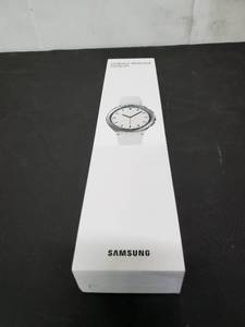 lot 201 image: Galaxy Watch4 Classic