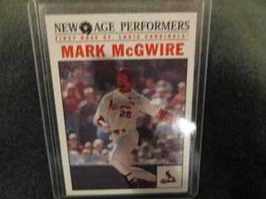 lot 33 image: 2002 Topps Heritage New Age Perform...