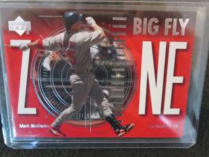 lot 44 image: Mark McGwire - 2001 Upper Deck Big ...