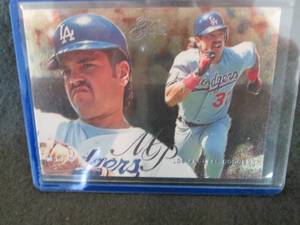 1995 MIKE PIAZZA FLEER FLAIR CARD #...