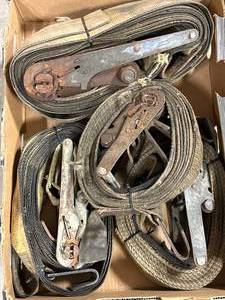 lot 30 image: Lot of 4 Tie Down Ratchet Straps