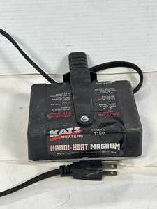lot 37 image: Kats Handi Heat Magnum