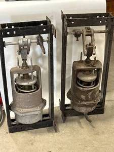 lot 45 image: Lot of 2 Unknown Units