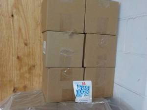 lot 240 image: 6 - 40 ct Boxes Single Serve Mac an...