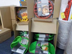 lot 322 image: OXO Silicone Products...