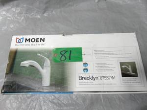 Moen 87557W Brecklyn Single-Handle Pull-Out Sprayer Kitchen Faucet with Power Clean, 59 Hose Length, Glacier