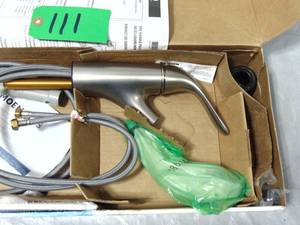 Moen Brecklyn Kitchen Faucet Stainless 1-Handle Pullout Sprayer 87557SRS