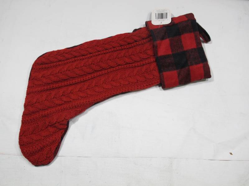 lot 868 image: New Hallmark Christmas Red Plaid Knit 20 Stocking