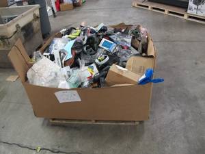 lot 28 image: Pallet of Store Overstock, Damaged Product, and Returns - Mainly Electronics