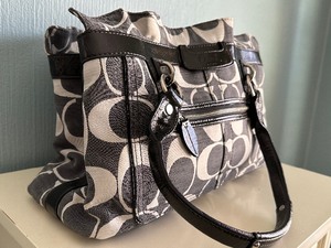 lot 19 image: Coach 1941 Shoulder Bag Penelope Satchel
