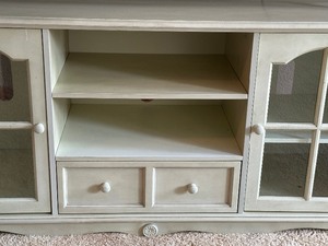 lot 36 image: Painted Media Stand