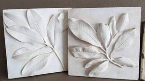 lot 49 image: Rustic Floral Wall Hangings