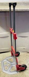 lot 127 image: Milwaukee Foldable Dolly