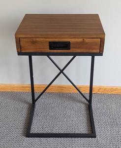 lot 72 image: Pier One Wood Side Table